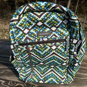 Vera Bradley NWOT smaller-sizes back pack in a wonderful pattern.